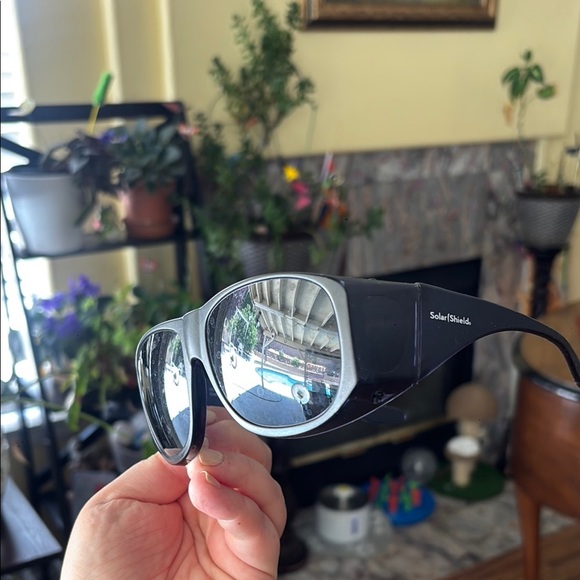 Solar Shield Sunglasses - Picture 4 of 6